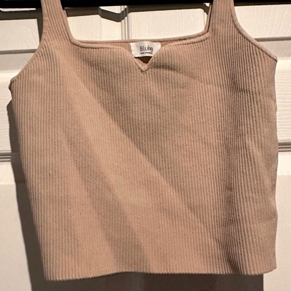 Bluivy Tan Ribbed Tank Top - Picture 1 of 3